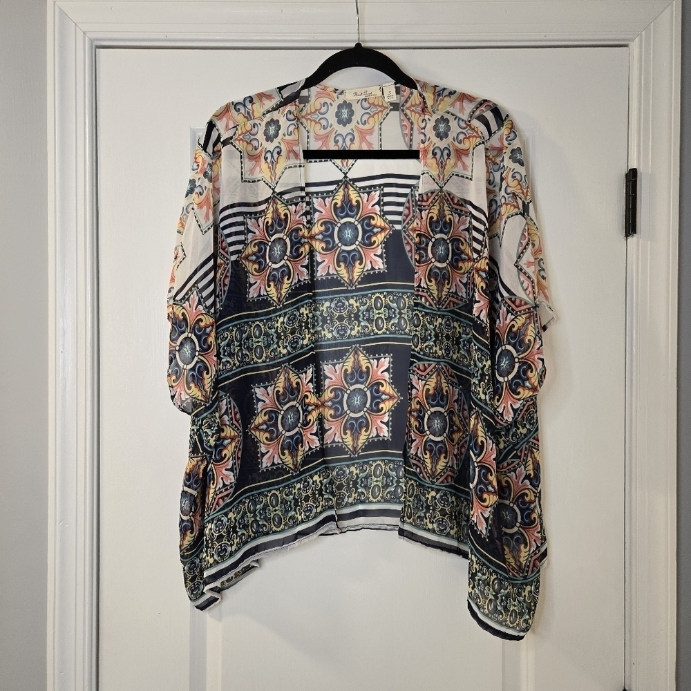 Black Bead Short Sleeve Multicolor Dimensional Shape Coverup Size Small